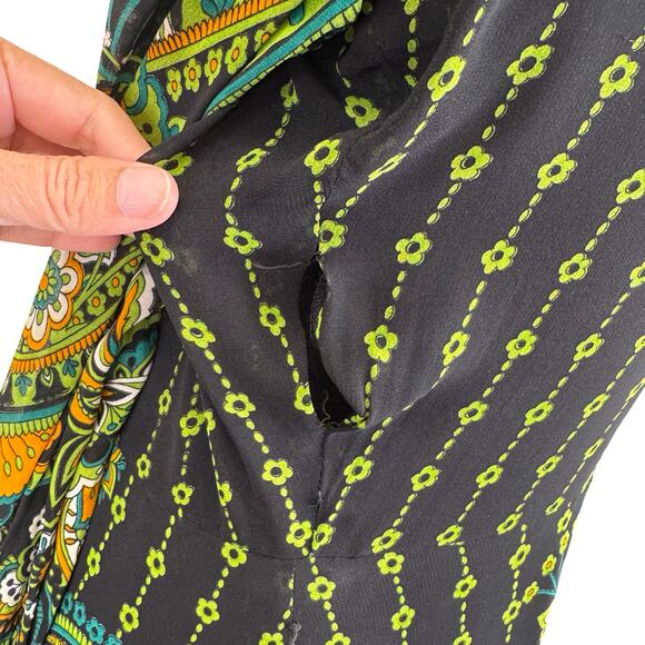 Vintage 70s Psychedelic Paisley Shirt Dress – Black, Green, Floral, M - Picture 5 of 16